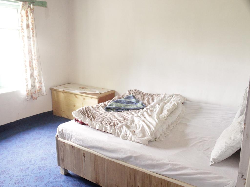 Tsetan Guest House Leh Exterior photo